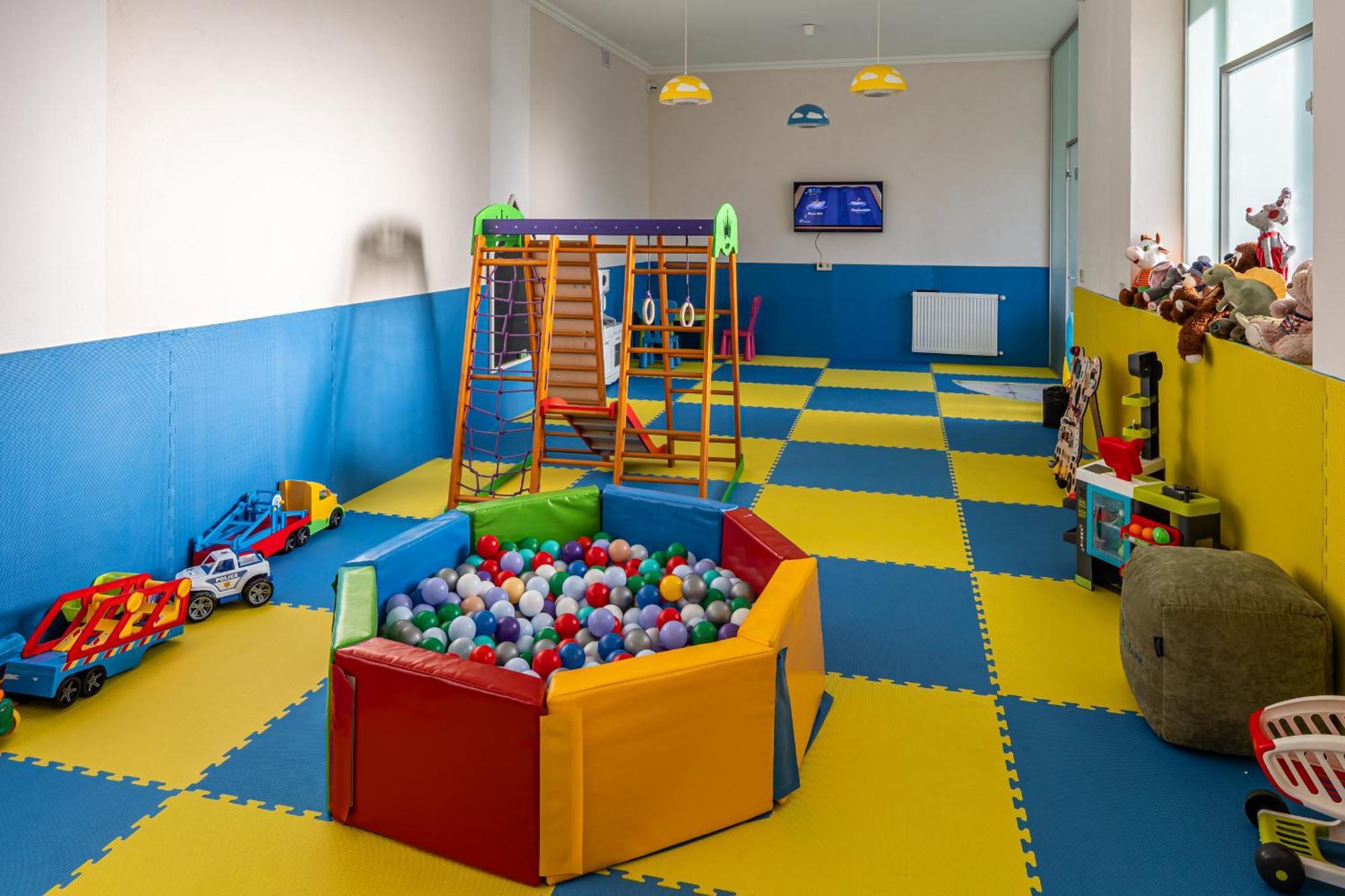 Hotel Tustan Skhidnytsia Dış mekan fotoğraf