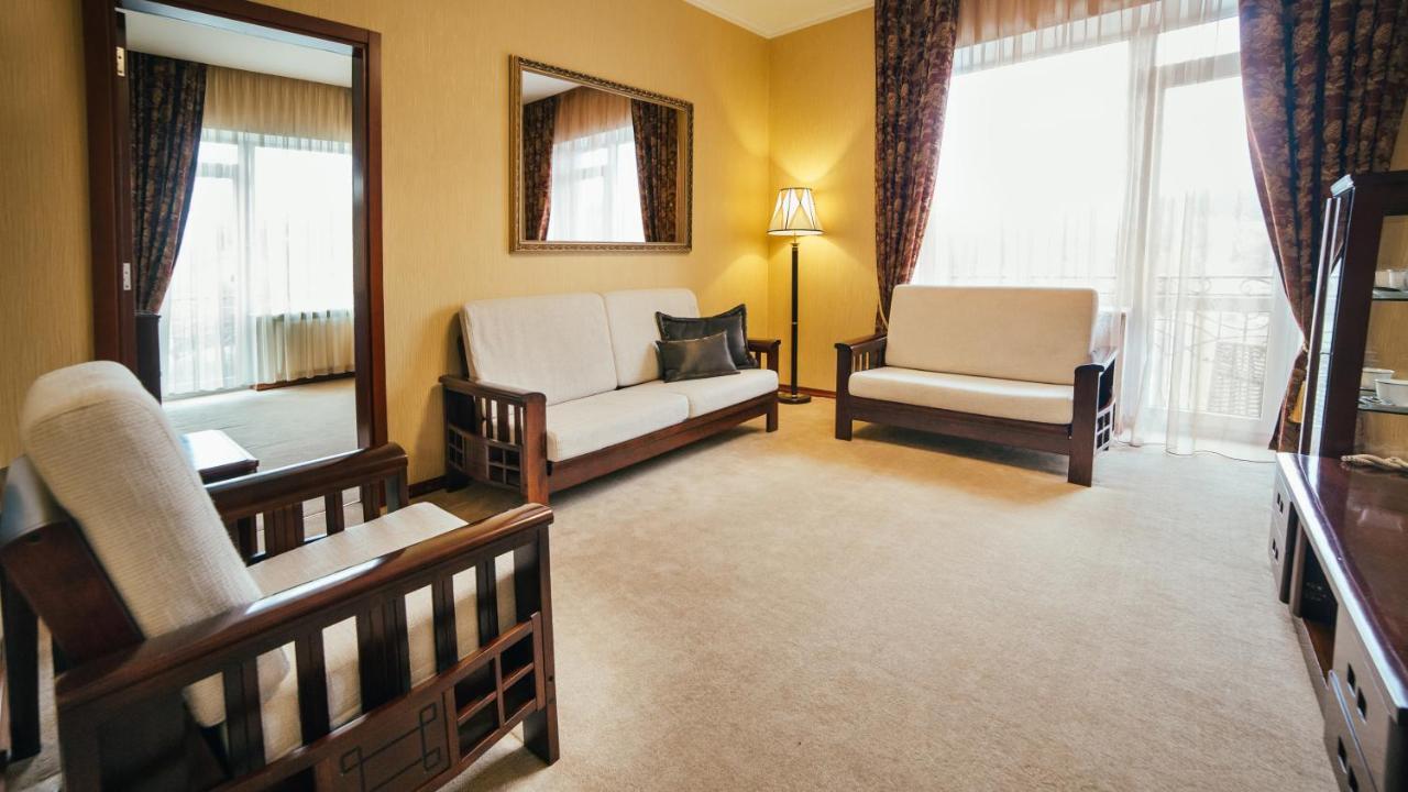 Hotel Tustan Skhidnytsia Dış mekan fotoğraf