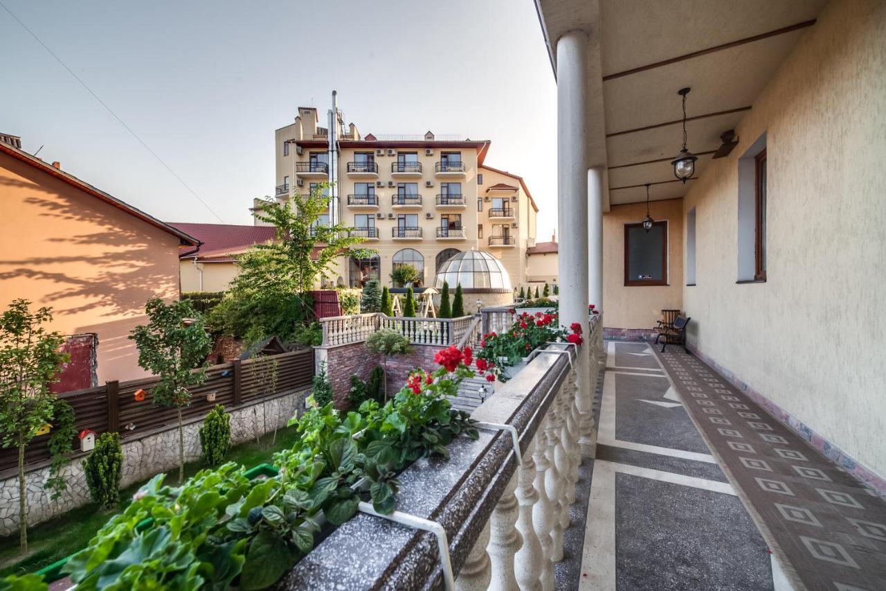 Hotel Tustan Skhidnytsia Dış mekan fotoğraf